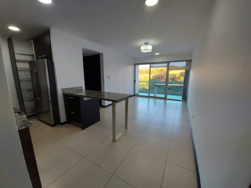 Alquiler Condominio Paradisus Rohrmoser/ 2 habitaciones / línea blanca/ vista río — photo 4
