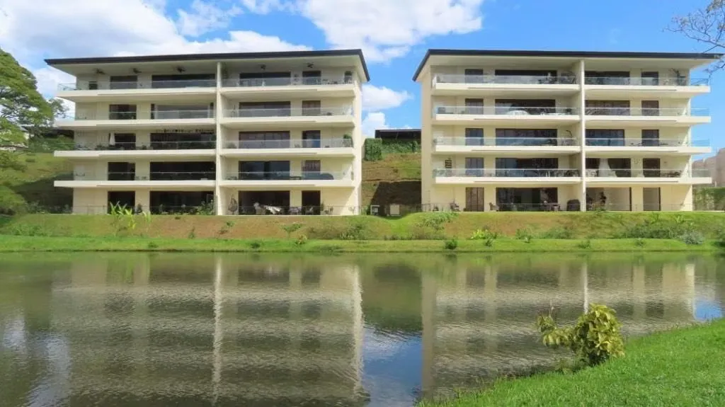 Wake up every day in an exclusive two-bedroom penthouse with your own parking space and a breathtaking panoramic view.