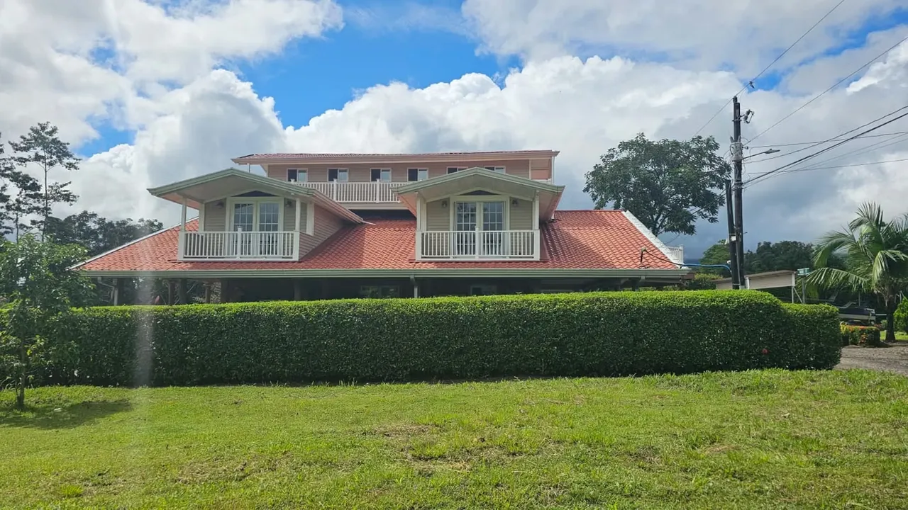 Propiedad de lujo con piscina en San Carlos, Alajuela