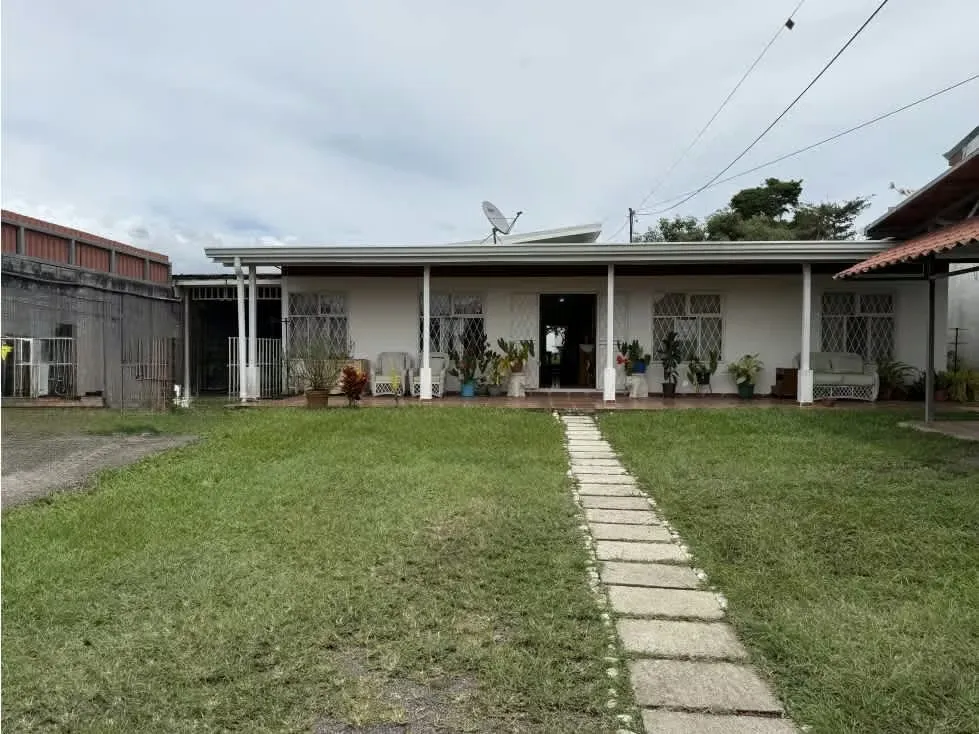 Venta de Hermosa Propiedad con 2 Casas, San Miguel de Santo Domingo de Heredia — photo 5