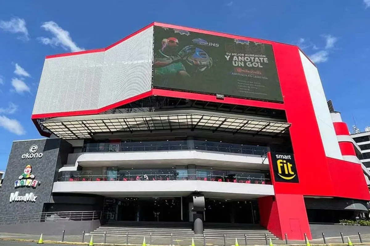 Venta de Locales Comerciales en el Mall San Pedro