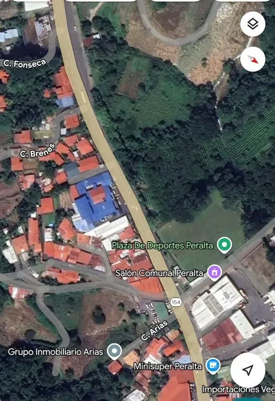 Finca frente radial a Grecia
