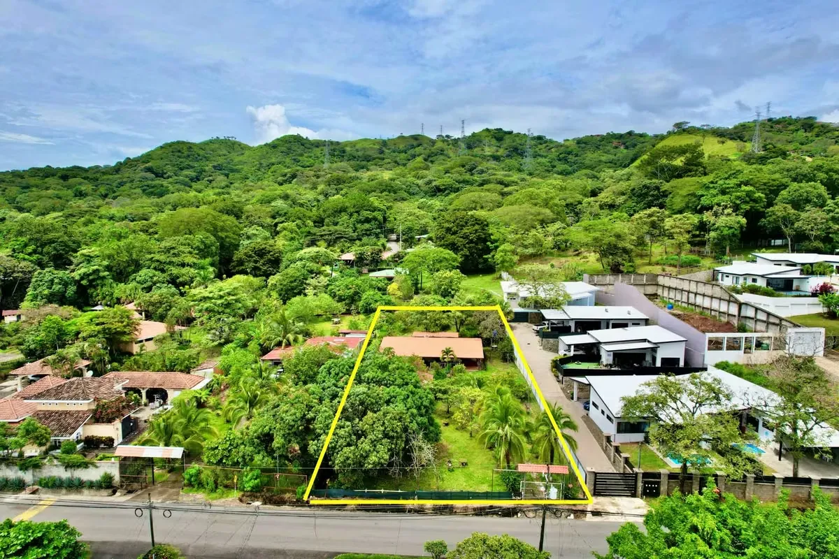 Land for Residential, Commercial & Industrial Use in Río Grande Atenas