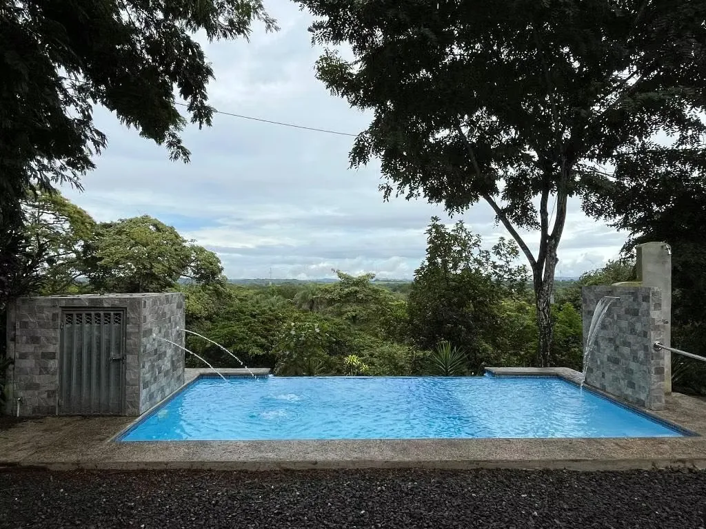 Casa en venta con Apartamento
