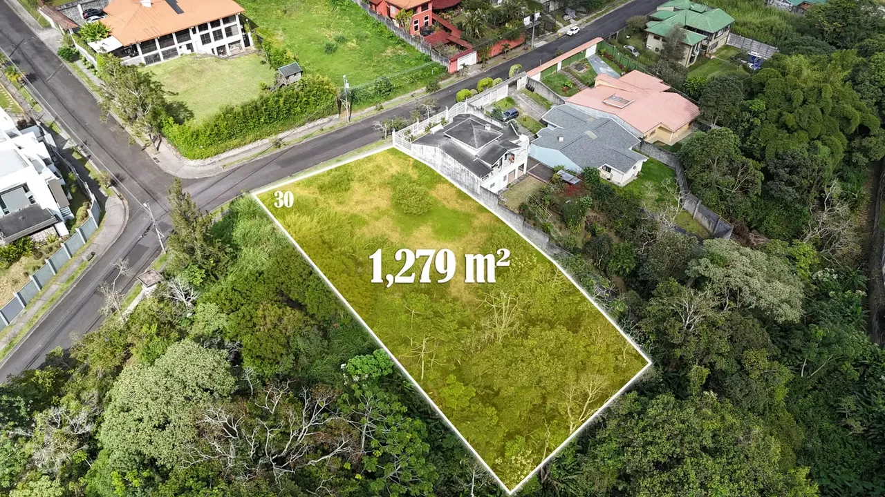 Lote en Residencial Vista Real de San Ramón de 3 Ríos, Montes de Oca.