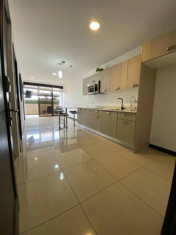 flash SALE! First floor Apt for Sale Condominium Santa Ana
