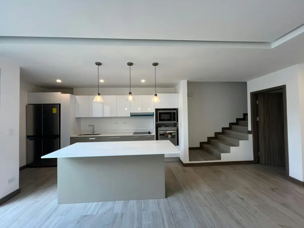 HOUSE FOR RENT IN SANTA ANA URBAN AREA, 3 BEDROOMS