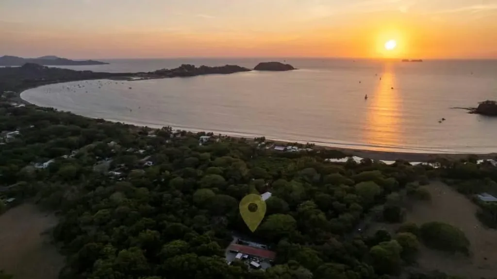 OPORTUNIDAD DE NEGOCIO EN PLAYA POTRERO