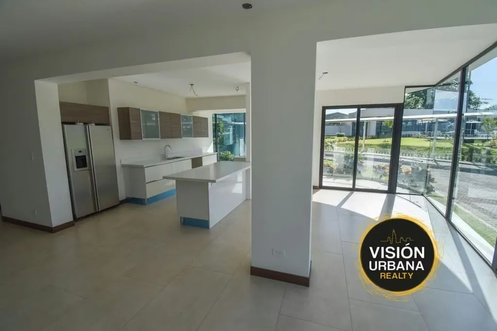 Apartamento de 2 Habitaciones en Escazú