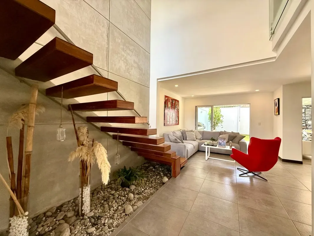 VENTA DE CASA EN CONDOMINIO EN SANTA ANA