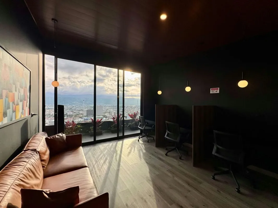 Studio Apartment Rental - 124; Barrio Escalante, San José — photo 2