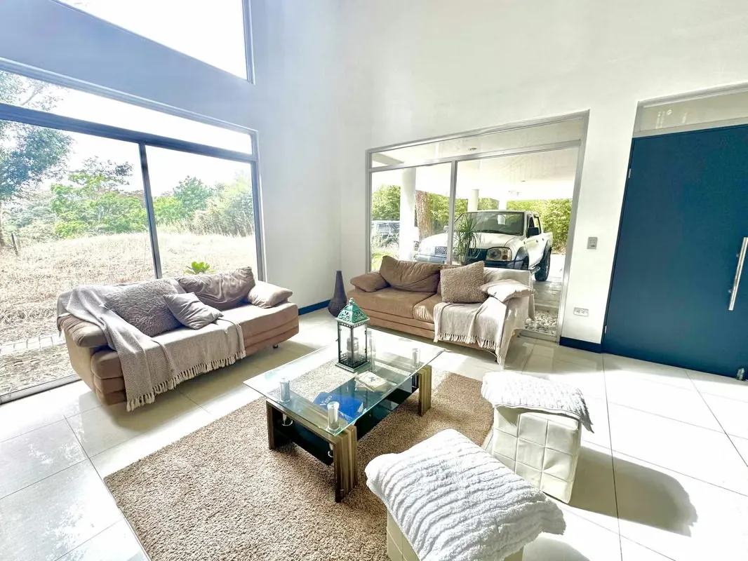 id#41300 Venta de casa independiente