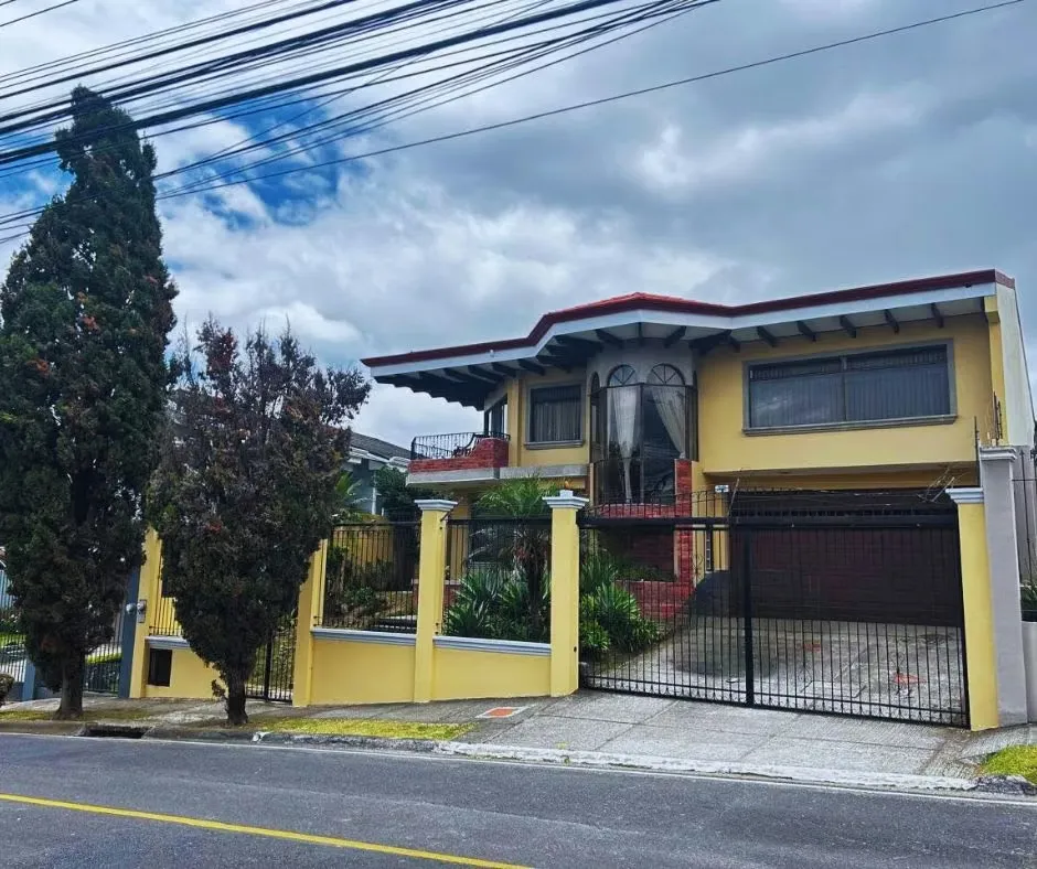 id 41284 Hermosa casa en venta en Residencial Altamonte