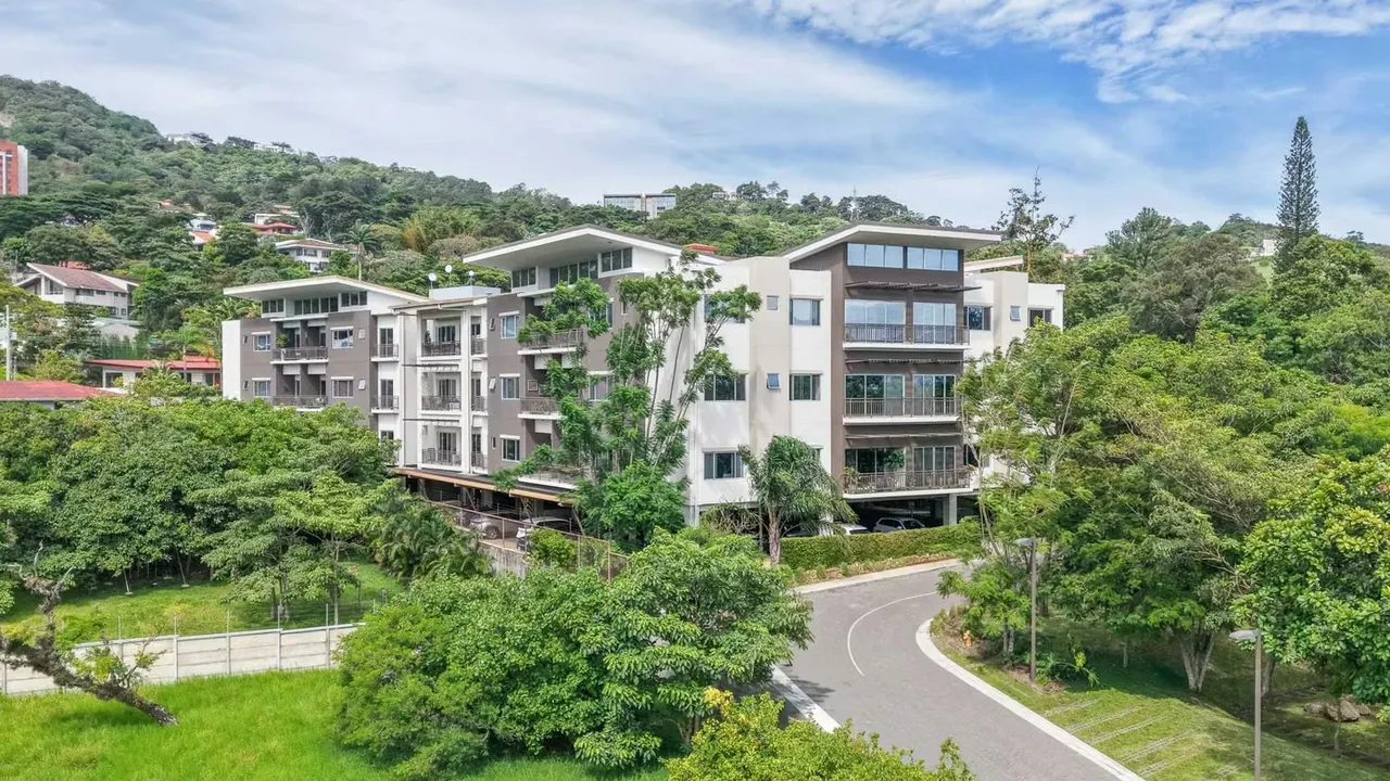 Apartamento en venta en San Rafael de Escazú, ...
