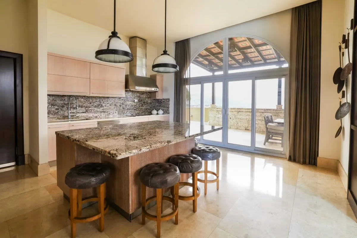 Penthouse en Venta y Alquiler | Frente al Parque La Sabana, San José — photo 4