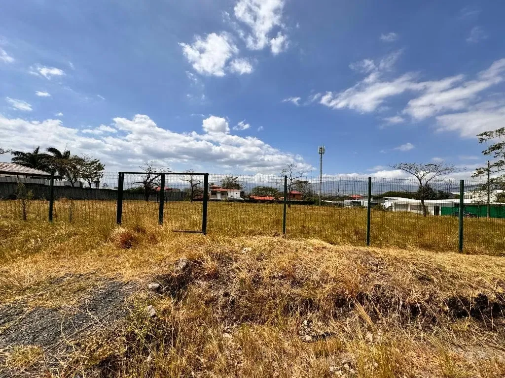 Lot for Sale in La Caraña – Santa Ana