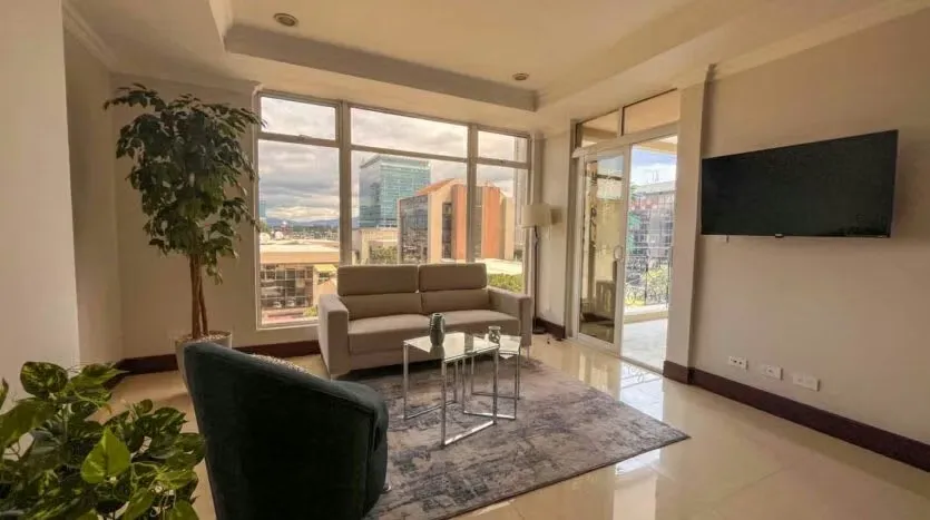 Apartment for Sale: Prime Location in Front of La Sabana Park
