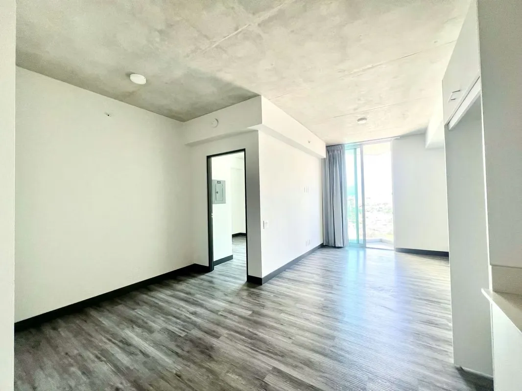 OPORTUNIDAD!!! PRECIOSO APTO 85M2 PISO ALTO EN TORRE EN SABANA