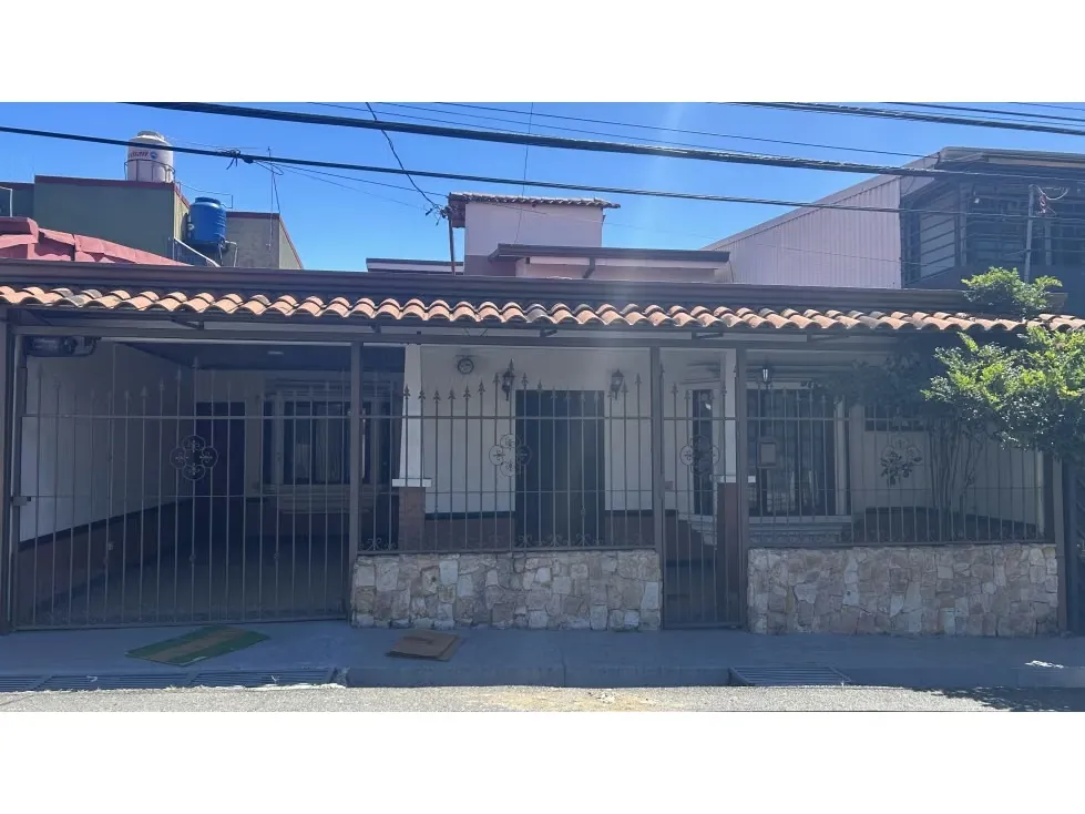 VENTA DE CASA, SAN JOAQUIN DE FLORES, HEREDIA 4168 (GC)