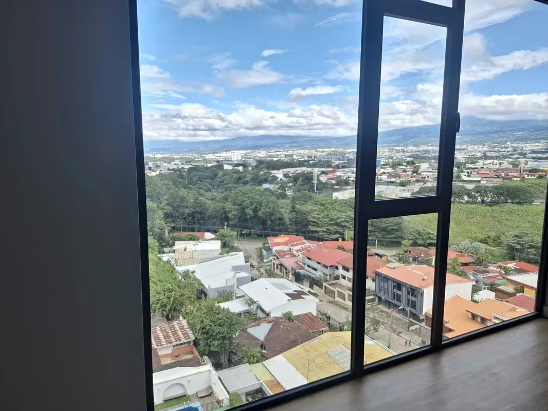 Venta apartamento tipo estudio/ 1 baño/ 1 parqueo techado/ linda vista
