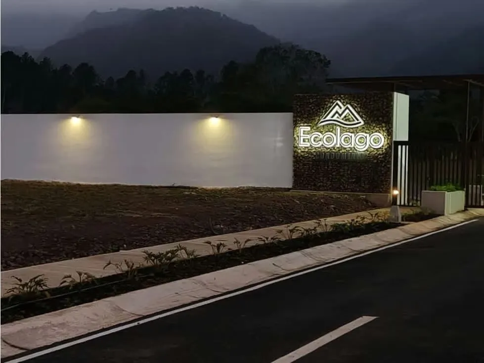 Venta de lotes en Cachí, Condominio Ecolago