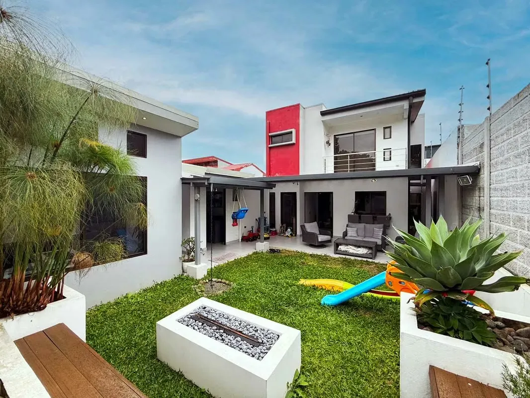 House for sale in Guadalupe, El Alto, 5 rooms