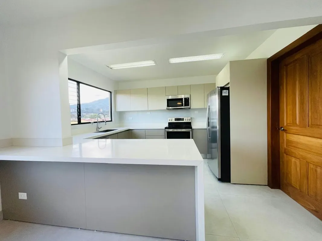 Apartment for sale in Escazu, Trejos Montealegre