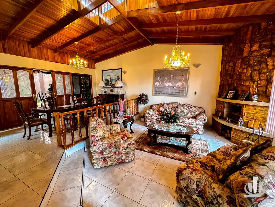 Residencia en Venta en Residencial Cifuentes — photo 2