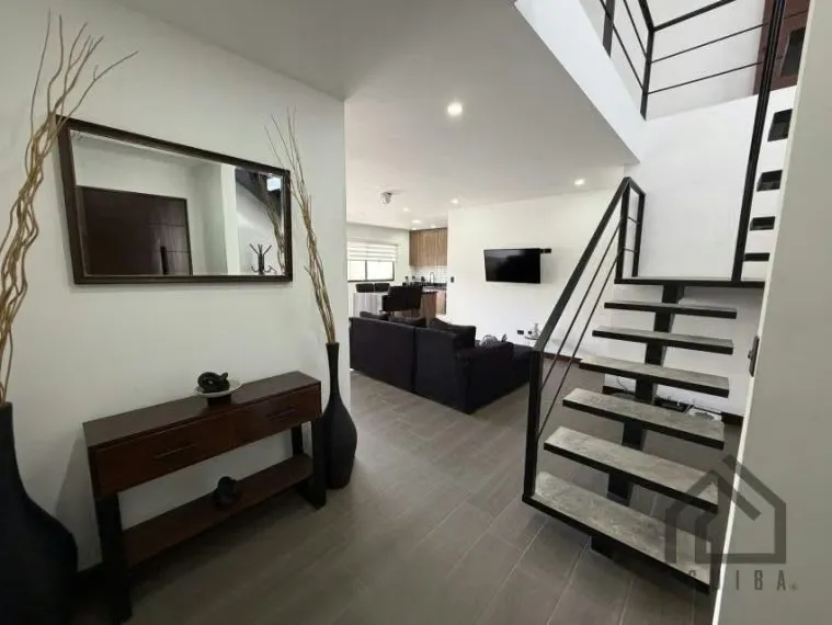 Rebajada Termine de estrenar Casa 2 Plantas En Condominio Distrito San Juan En Tres Ríos
