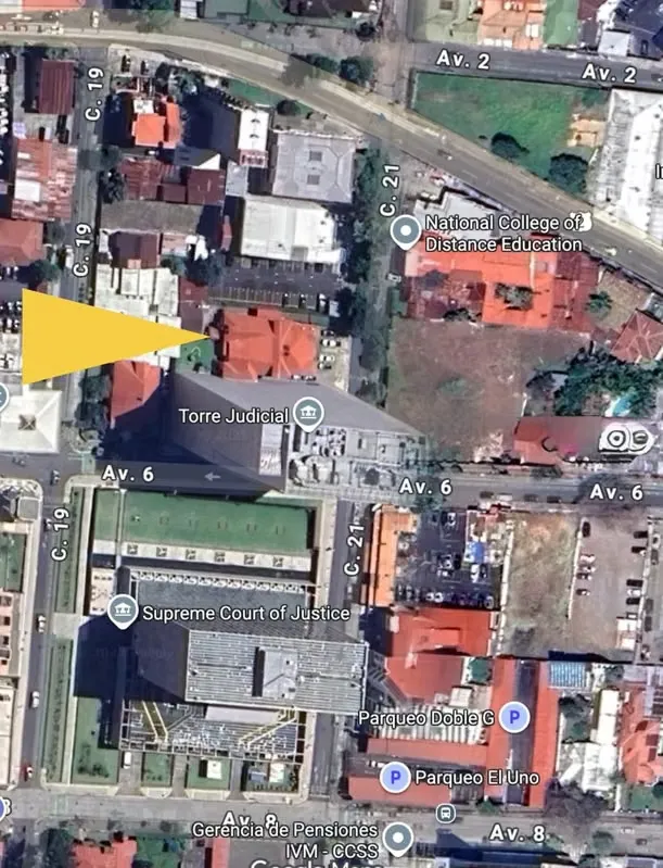 Propiedad Ideal para Parqueo o Locales Comerciales - San Jose