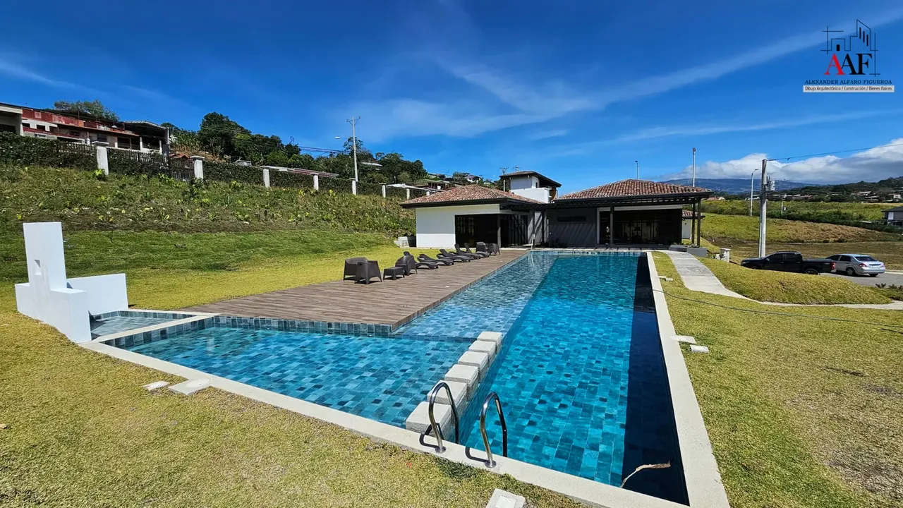 Alajuela, Carrizal, Pavas, Condominio Hacienda Montemar.