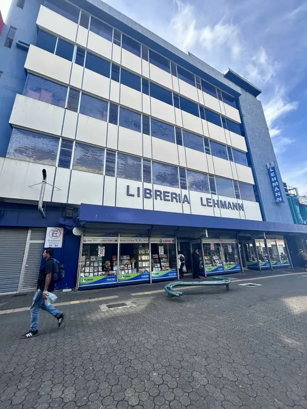 Se vende emblemático edificio ubicado en Calle 3, en el centro de San José, una de las zonas más ...