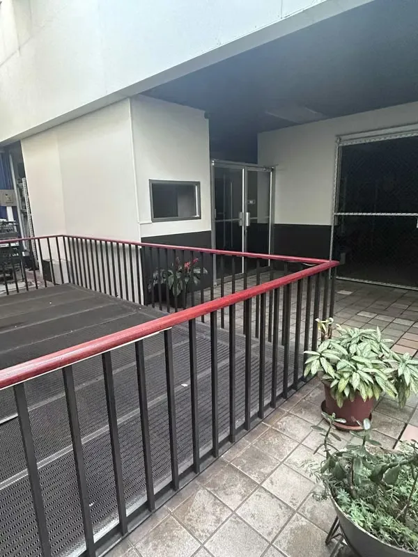 Se vende emblemático edificio ubicado en Calle 3, en el centro de San José, una de las zonas más ... — photo 2