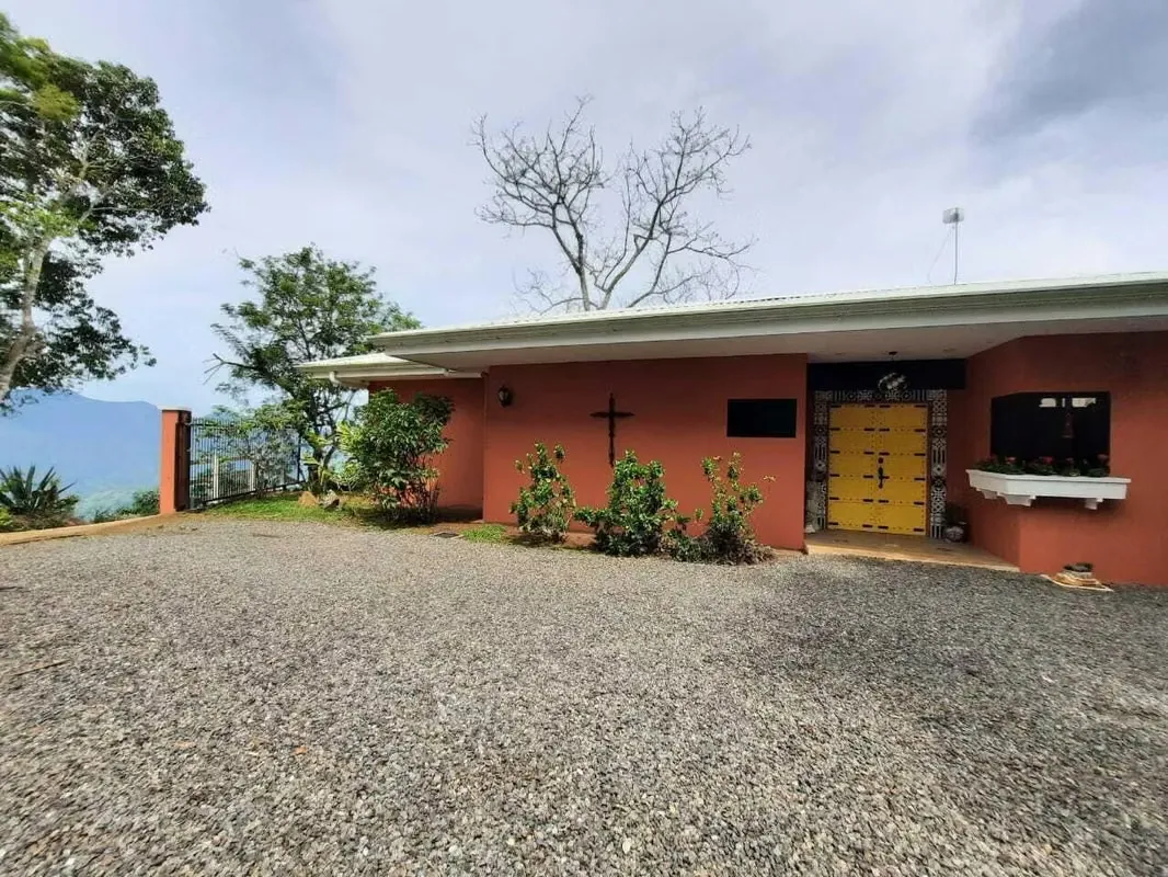 Venta de casa en Grifo Alto Puriscal