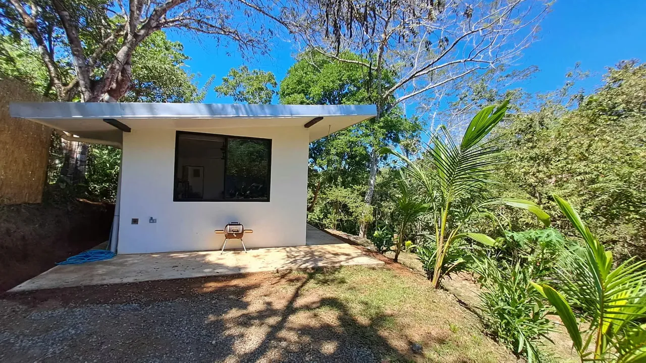BEACH PROPERTY FOR SALE – MONTEZUMA, CÓBANO, PUNTARENAS. 3,992 m².