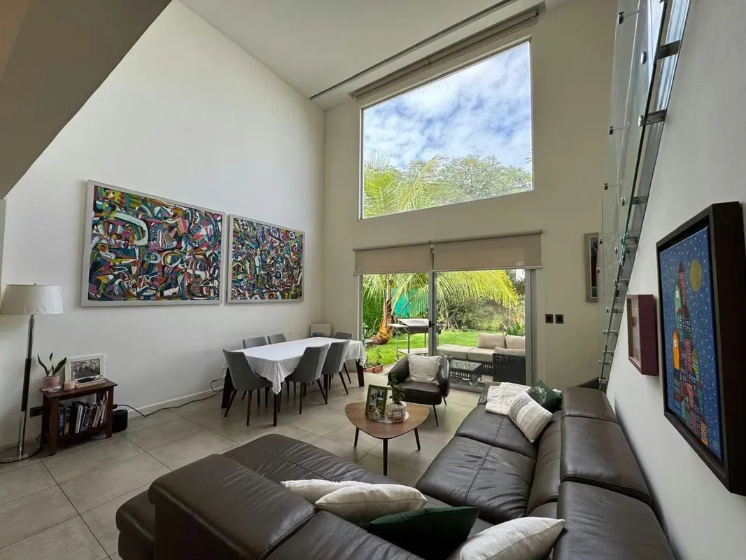 En venta apartamento de lujo en Lindora, Santa Ana.
