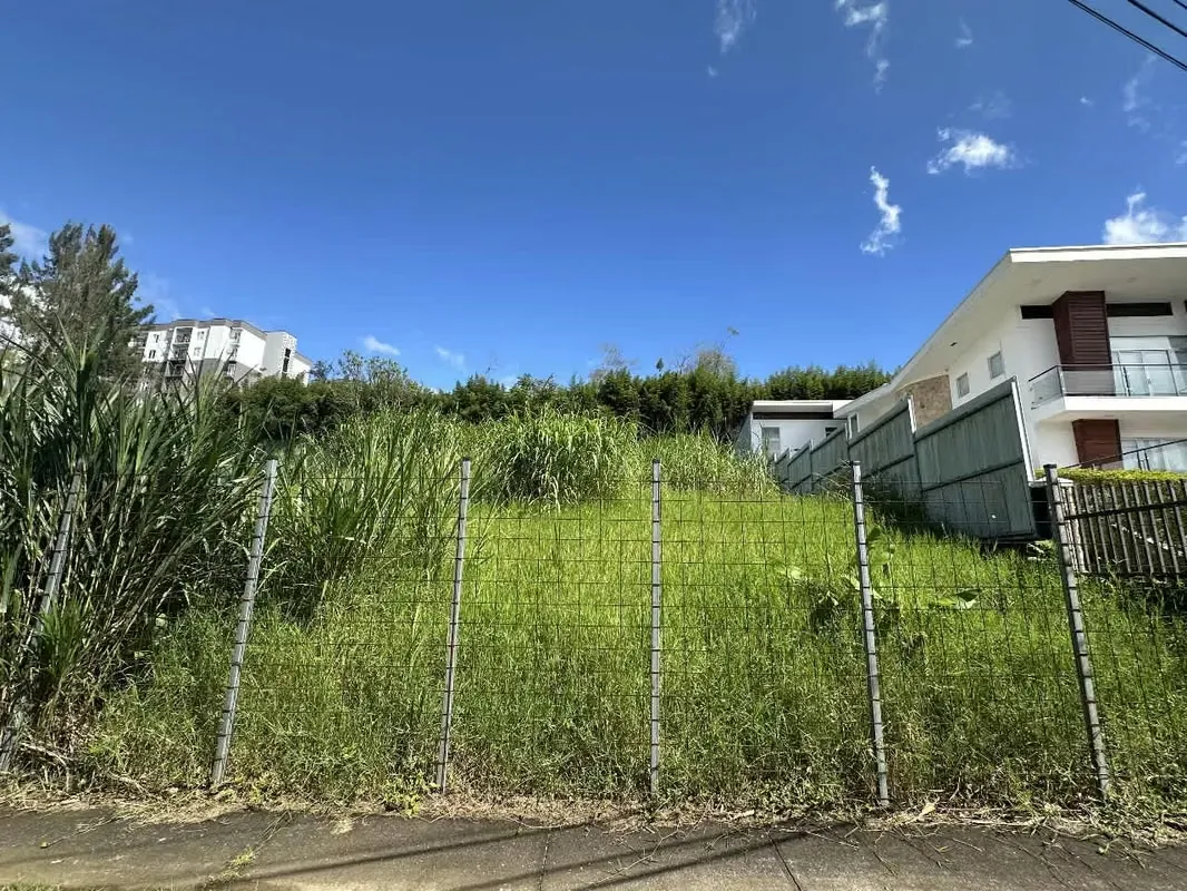 id 40571 Venta de lote en Pinares de Curridabat