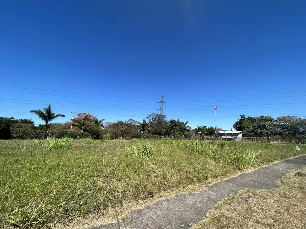 Se vende Lote Uso de suelo Residencial (ZR1) 457.93 m2 La Uruca