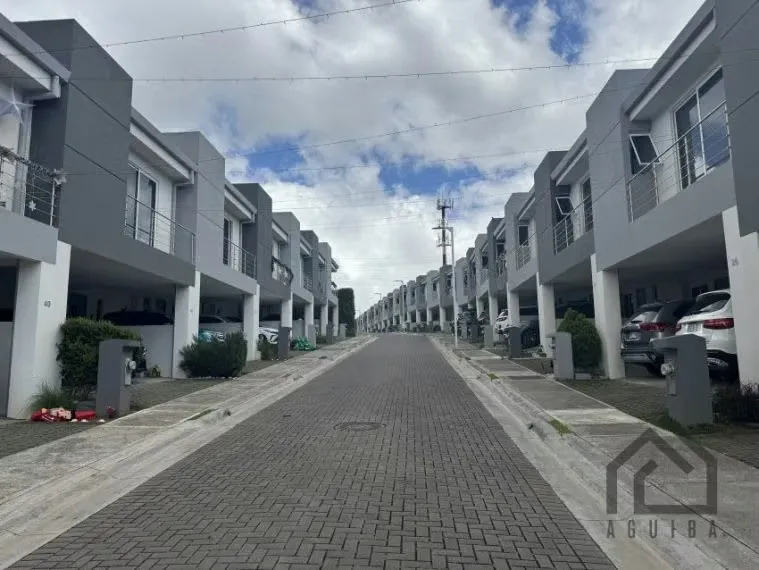 Amenidades Exc Ubicación 3 habitaciones Altos de Sabanilla