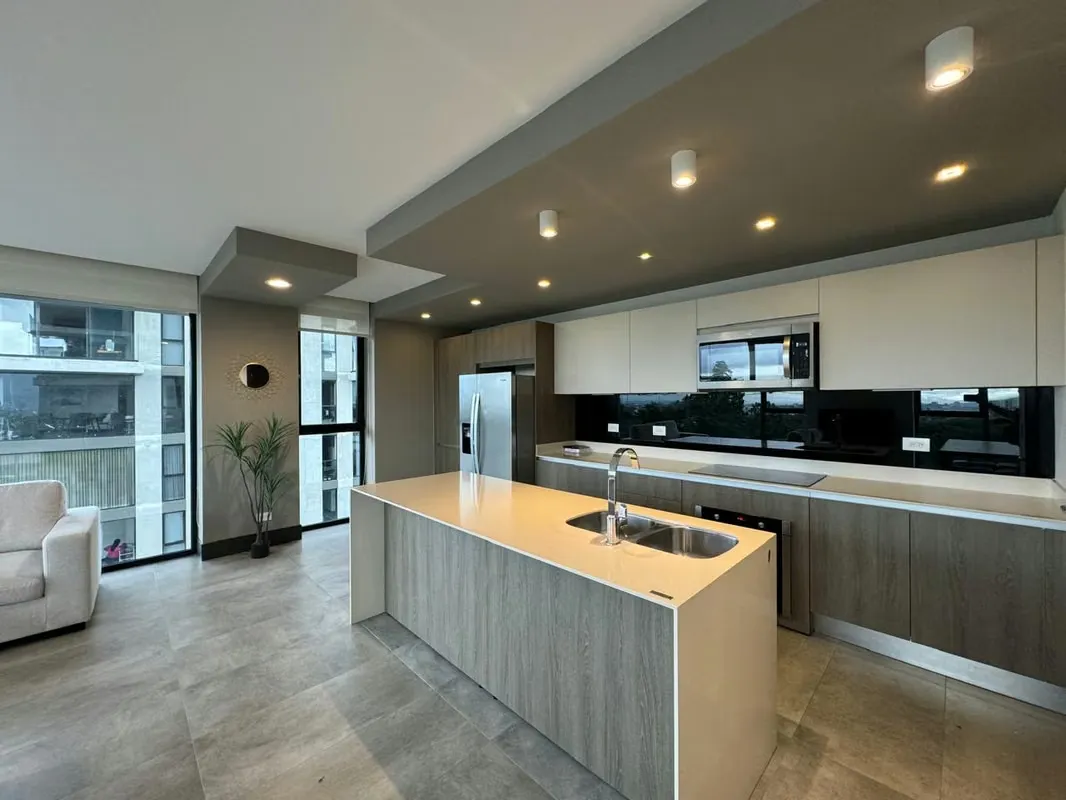 Se alquila Apartamento en Condominio Golfside, Curridabat (MA).