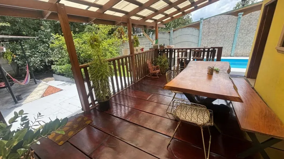 A cozy Atenas home with pool and rancho conveniently located close to everything