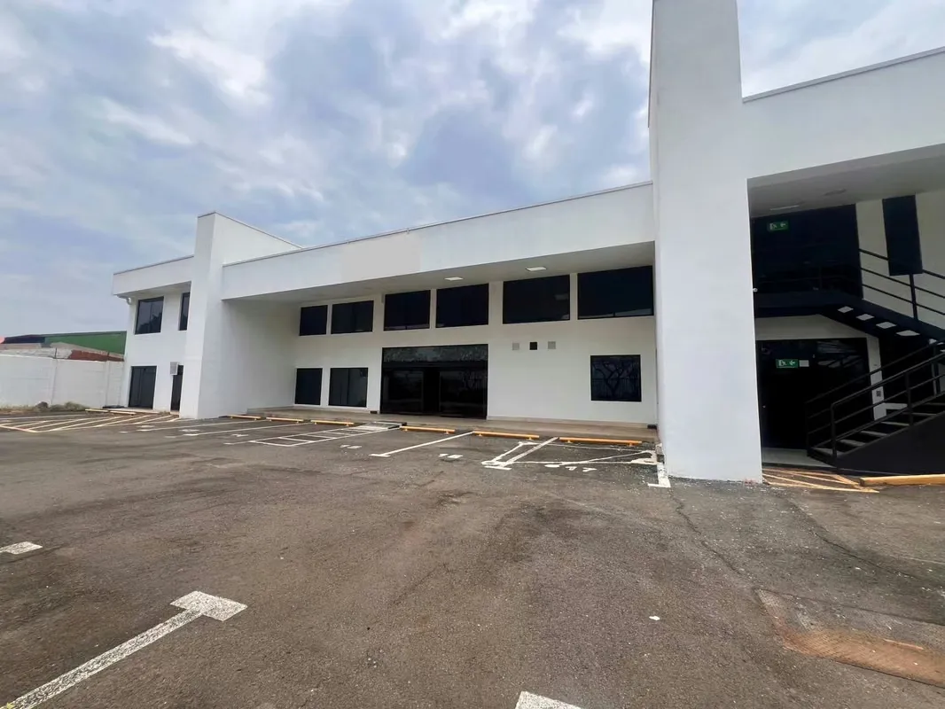 Venta de Edificio con unidades Múltiples en Cacique, Río Segundo de Alajuela