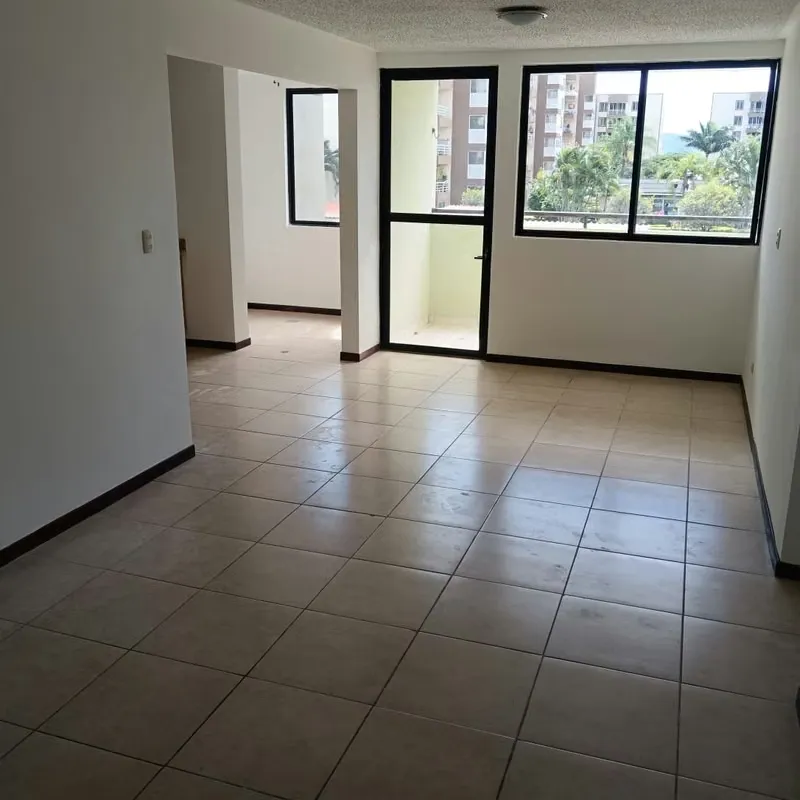 Apartamento 3 dormitorios 2 parqueos, Paso Real, San Rafael Alajuela