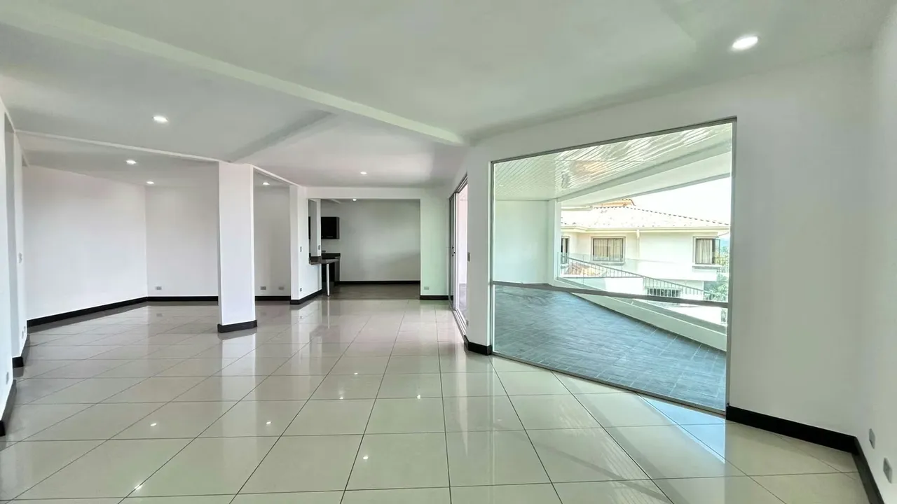 Casa en Alquiler Guachipelin Escazu