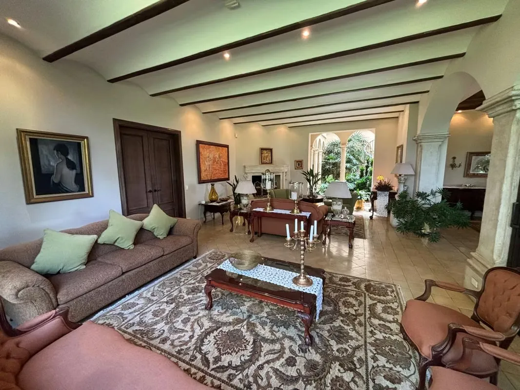 Esta hermosa casa ubicada en condominio en Santo Domingo de Heredia, cuenta con la siguiente distribución: — photo 5