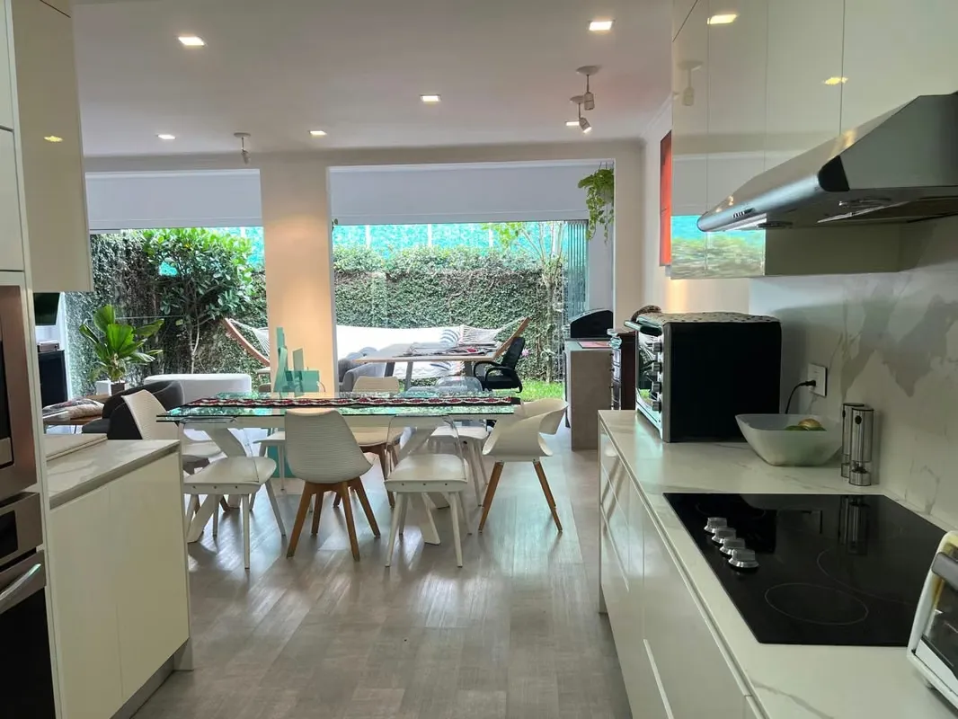 Preciosa Casa en venta en Guachipelín, Escazú