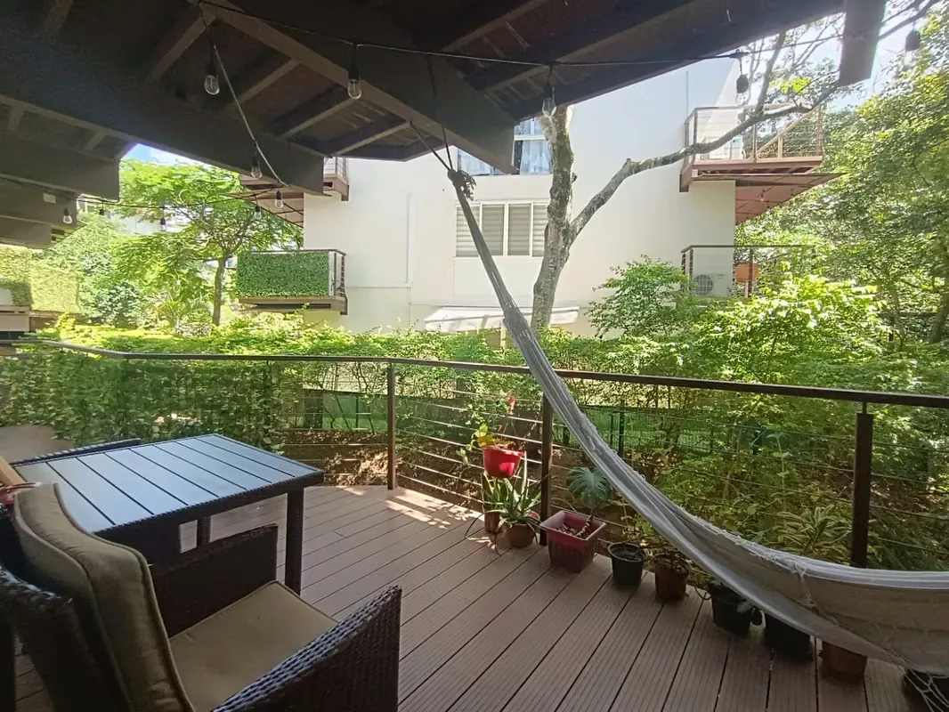 Venta de apartamento de una habitación en condominio