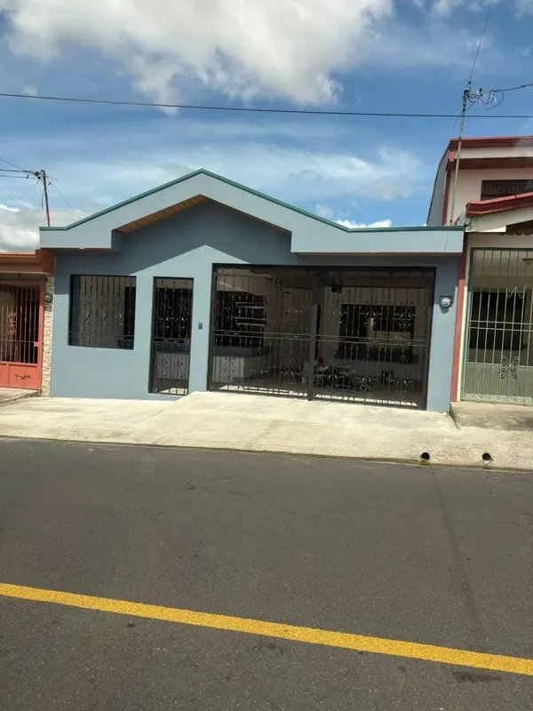 Casa de una planta completamente remodelada