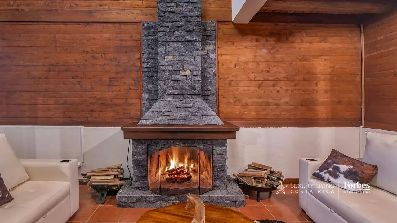 Chalet Among the Clouds is a retreat where nature, peace, and serenity come together to offer you a unique experience. Just 30 minutes from San José, this ... — photo 4
