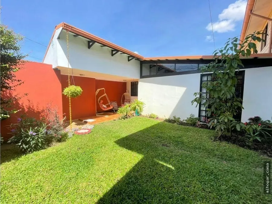 SE VENDE CASA DESAMPARADOS , OFICINAS, BODEGA